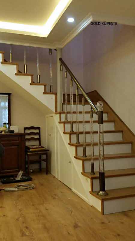 Pleksi Korkuluk Model 3