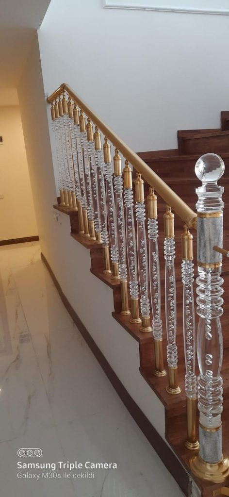 Kristal Küpeşte nedir modelleri ve fiyatları