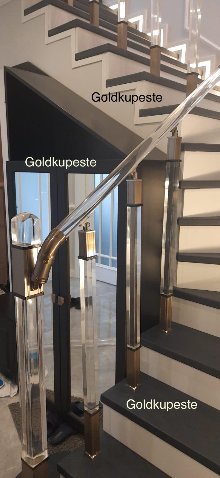 Kare Küpeşte Model