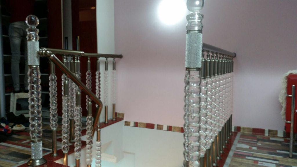 Pleksi Küpeşte Model 19