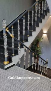 Gold Küpeşte Özel Tasarım Merdiven Modeli #4336