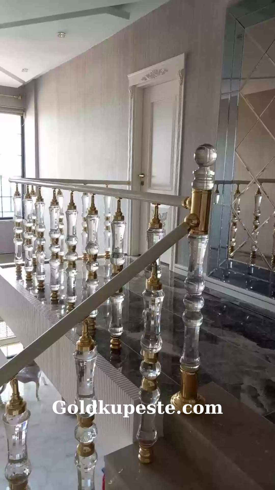Pleksi Merdiven Korkuluğu 16