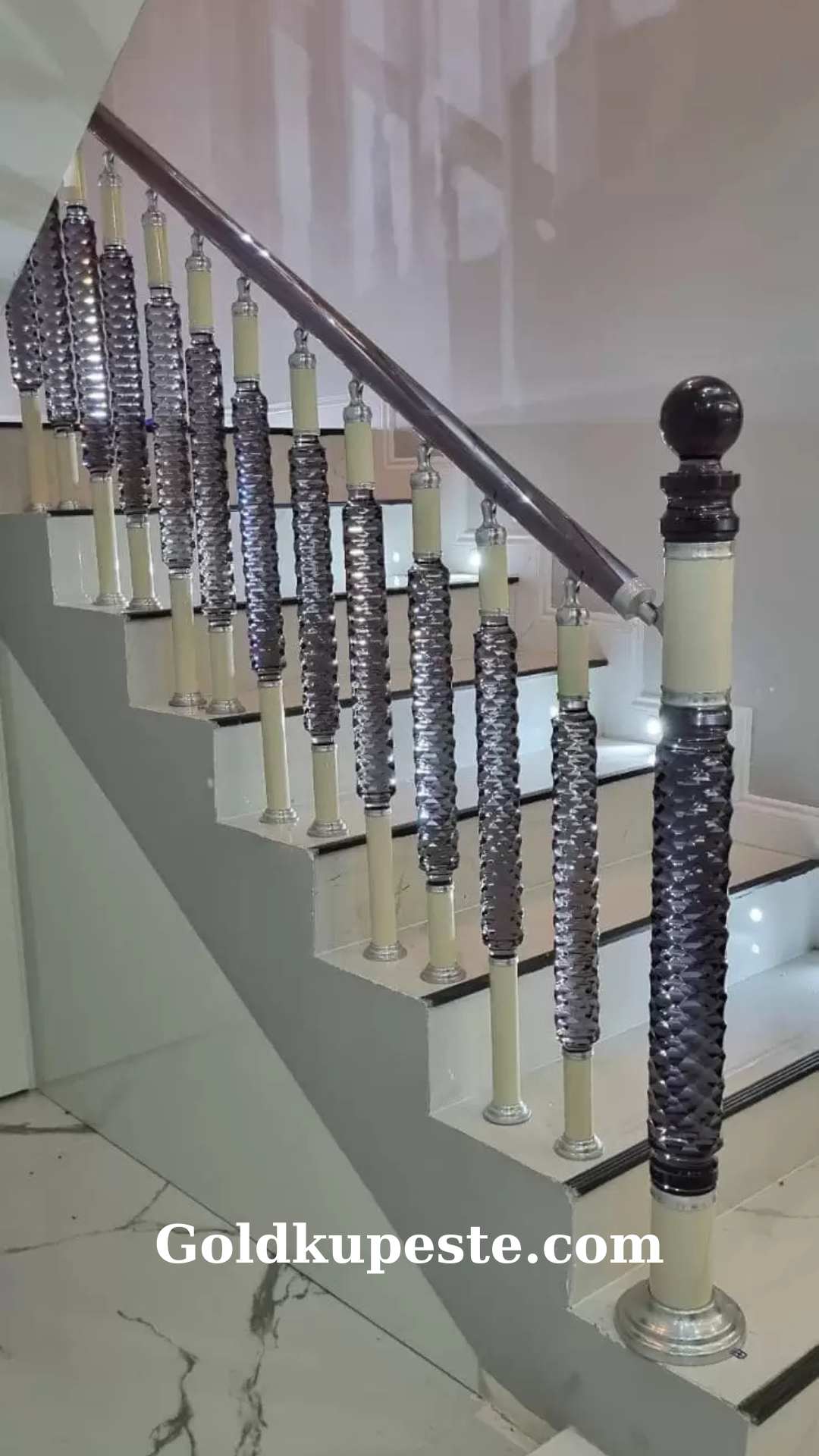 Pleksi Merdiven Korkuluğu 7